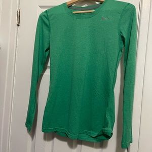 Nike Pro Dri-Fit Long Sleeve Performance Shirt Top Women Size XS Green